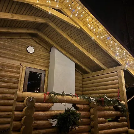 карпатська криївка Apartamento Yasinya